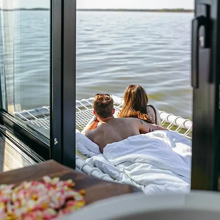 Botel Grand Ht Houseboats - Na Wodzie - Sauna, Jacuzzi, Kominek Mielno
