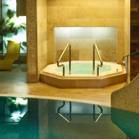 Hotel Meduza 3*