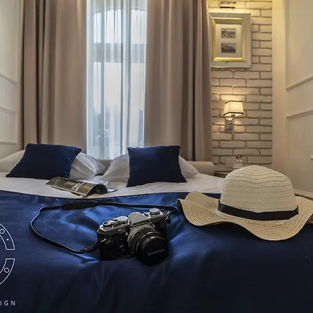 Legenda Adults Only Bed & Breakfast