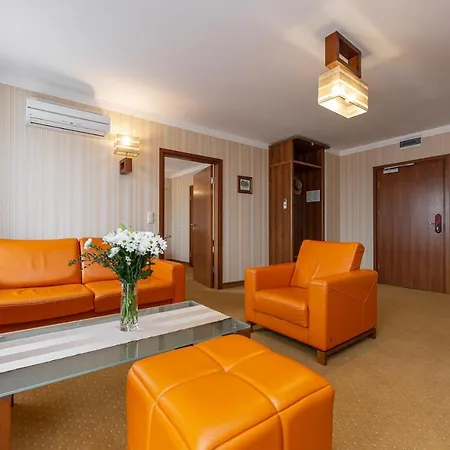 Bed & Breakfast Dworek Morski & Wellness *